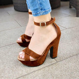 Hecho De Gamuza. Hermosos Zapatos Altos Cafe / 35 Normal