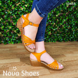 Copia De Calzado Gamuza Con Tela Forrada En La Plataforma Zapatos Medianos