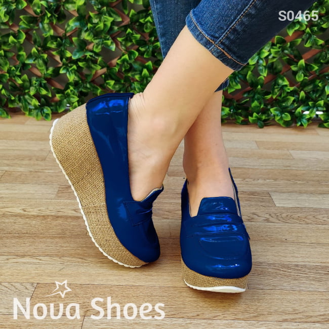 Plataforma Brillante De Charol Con Suela Forrada En Bramante Azul / 34 Normal Zapatos Medianos