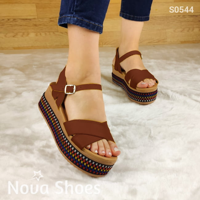 Plataforma Colorida De Fajas Cruzadas Con Hebilla En El Talón Cafe / 35 Normal Zapatos Medianos