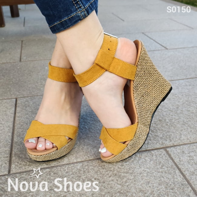 Plataforma De Gamuza Con Fajas Cruzadas Amarillo / 35 Normal Zapatos Altos