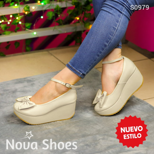 Plataforma Forrada Y Chongo Para Estilizar Tu Figura Beige / 34 Normal Zapatos Medianos