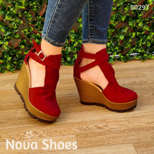 Plataforma Gamuzada Y Con Suela De Resina. Gran Calidad Rojo / 35 Normal Zapatos Altos