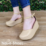 Plataforma Mediana Cerrada De Enfrente Hecha Cuerina Diseñada Con Gargantilla Beige / 34 Normal