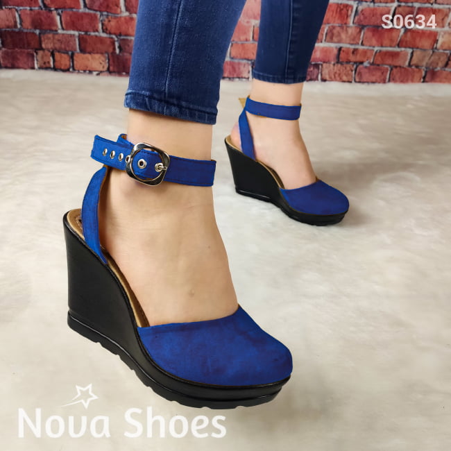 Plataforma Negra Hecha De Gamuza Cerrada Enfrente Azul / 35 Normal Zapatos Altos