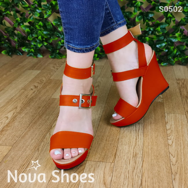 Plataforma Super Coqueta Con 3 Fajas Sexys Rojo / 35 Normal Zapatos Altos