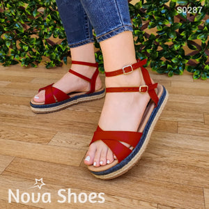 Preciosa Sandalia Con Dos Gargantilla Dedelgadas Rojo / 34 Normal Zapatos Medianos