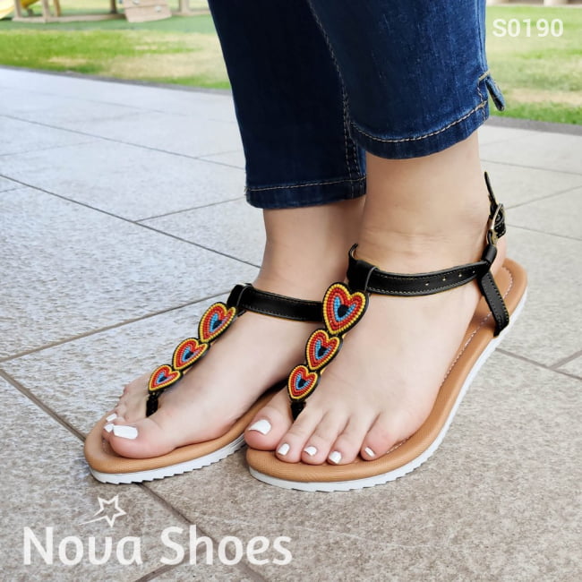 Sandalia Con Forma De Corazon Negro / 35 Normal Zapatos Bajitos