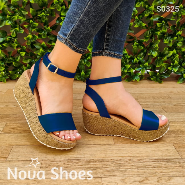 Sandalia Con Plataforma Forrada Fajas Hecha De Cuerina Gargantilla Azul / 34 Normal Zapatos Medianos