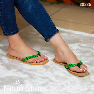 Sandalia Liviana Color Verde Diseño Relajado Y Sencillo Zapatos Bajitos