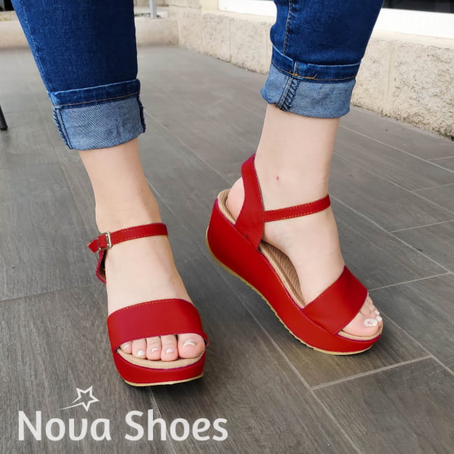 Sandalia Mediana Forrada De Cuerina Tacon Tipo Plataforma Rojo / 34 Normal Zapatos Medianos