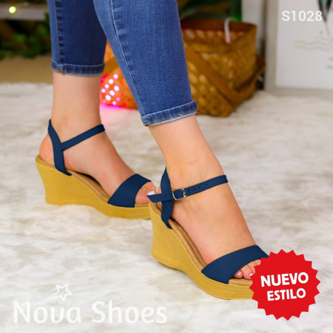Sandalias Con Plataforma Texturizada Para Un Toque Distinto Azul / 35 Normal Zapatos Altos