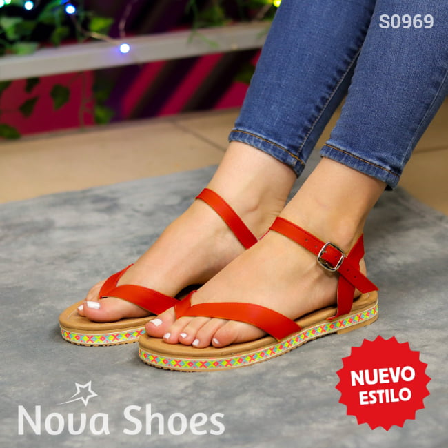 Sandalias De Varias Fajas Con Tela Colorida En La Base Rojo / 35 Normal Zapatos Bajitos