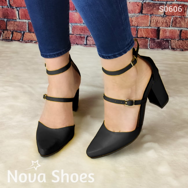 Tacón Cerrado De Enfrente Con Dos Fajas Delgadas Hebilla Ajustable Negro / 35 Normal Zapatos Altos