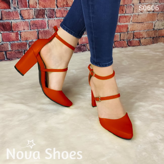 Tacón Cerrado De Enfrente Con Dos Fajas Delgadas Hebilla Ajustable Rojo / 35 Normal Zapatos Altos
