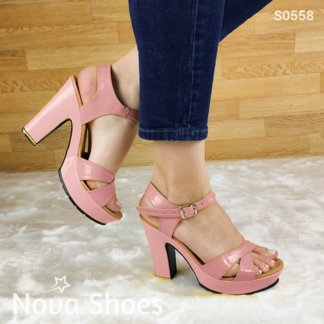 Tacon De Charol Peso Liviano. Hermoso Estilo Rosado / 35 Normal Zapatos Altos