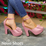 Tacones Altos Con Chongo Rosado / 35 Normal Zapatos