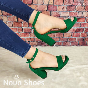 Tacones De Gamuza Varios Colores Disponibles. Sandalias Femeninas Verde / 35 Normal Zapatos Medianos