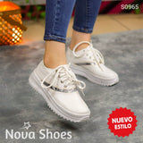 Tenis Con Destellos Metálicos: Trendy Y Confort Plateado / 35 Normal