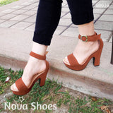 Uno De Los Zapatos Mas Vendidos. Lindo Estilo Cafe / 35 Normal Zapatos Altos