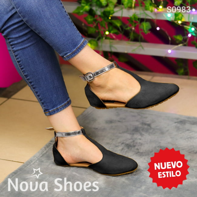 Zapatilla Semi Abierta Tipo Flats Con Faja Ajustable En Color Plateada Negro / 35 Normal Zapatos