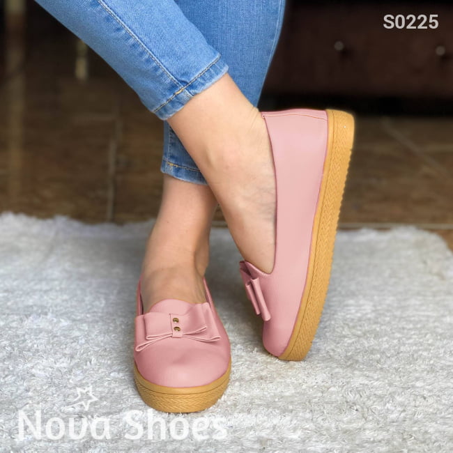 Zapato Cerrado Con Un Chongo Enfrente Suela Beige Rosado / 35 Normal Zapatos Bajitos