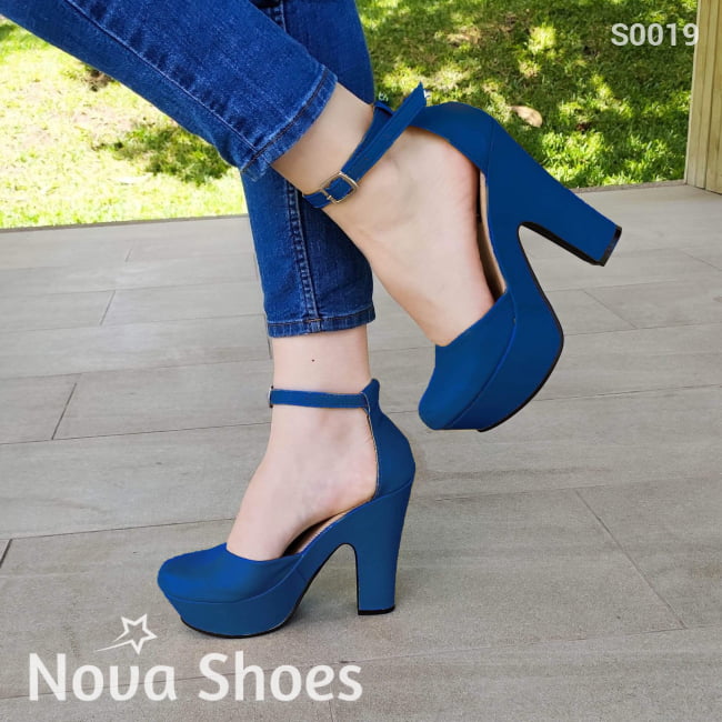 Zapato Cerrado De Enfrente Y Atras Azul / 35 Normal Zapatos Altos