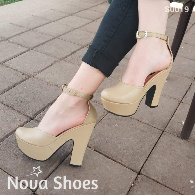 Zapato Cerrado De Enfrente Y Atras Beige / 35 Normal Zapatos Altos