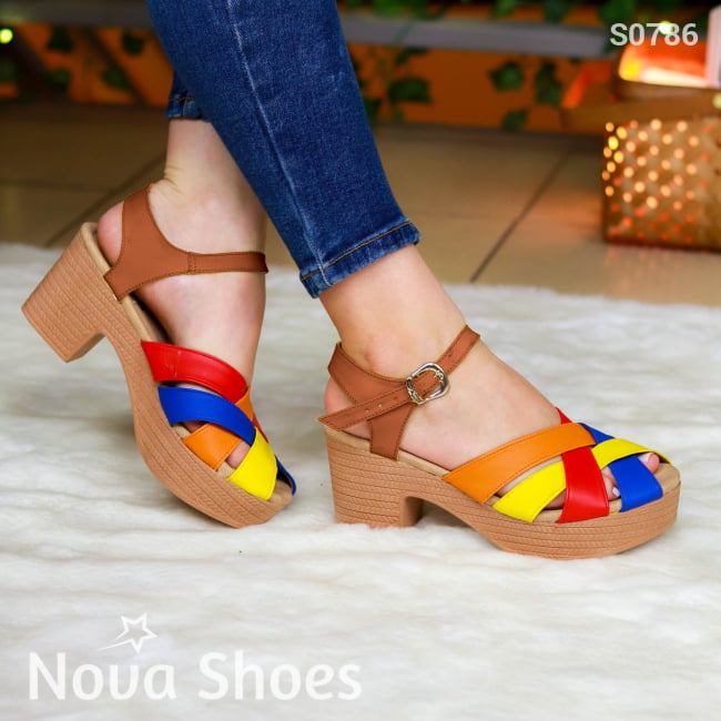 Zapato De Colores Combinados Hechos Cuerina. Suela Tacon Cafe / 35 Normal Zapatos Medianos