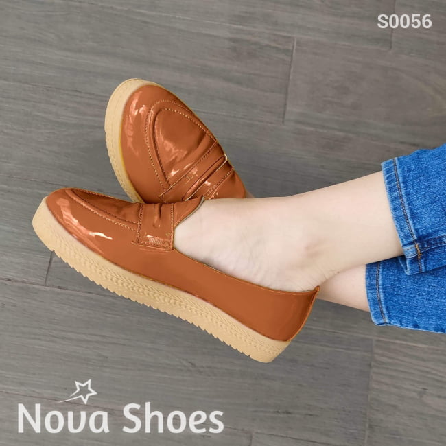 Zapatos Bajos Hechos En Charol Suela Beige Cafe / 35 Normal Bajitos