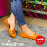 Zapatos Cerrados Con Toque Brillante: Elegancia Clásica En Cada Paso Anaranjado / 35 Normal