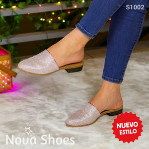 Brillo Rosado Sutil: Zapatos Cerrados Con Un Toque De Glamour 35 / Normal Bajitos